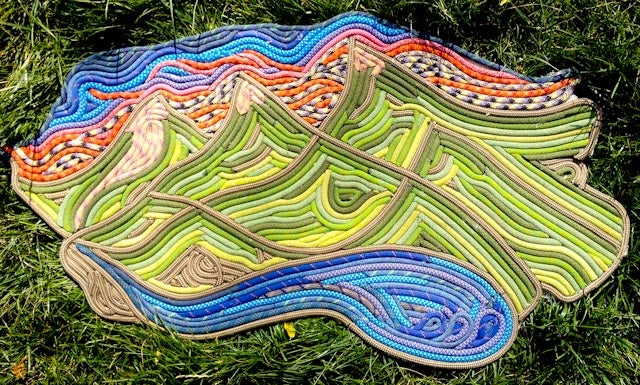 montontangle_700.jpg Mick Tres Rope Art