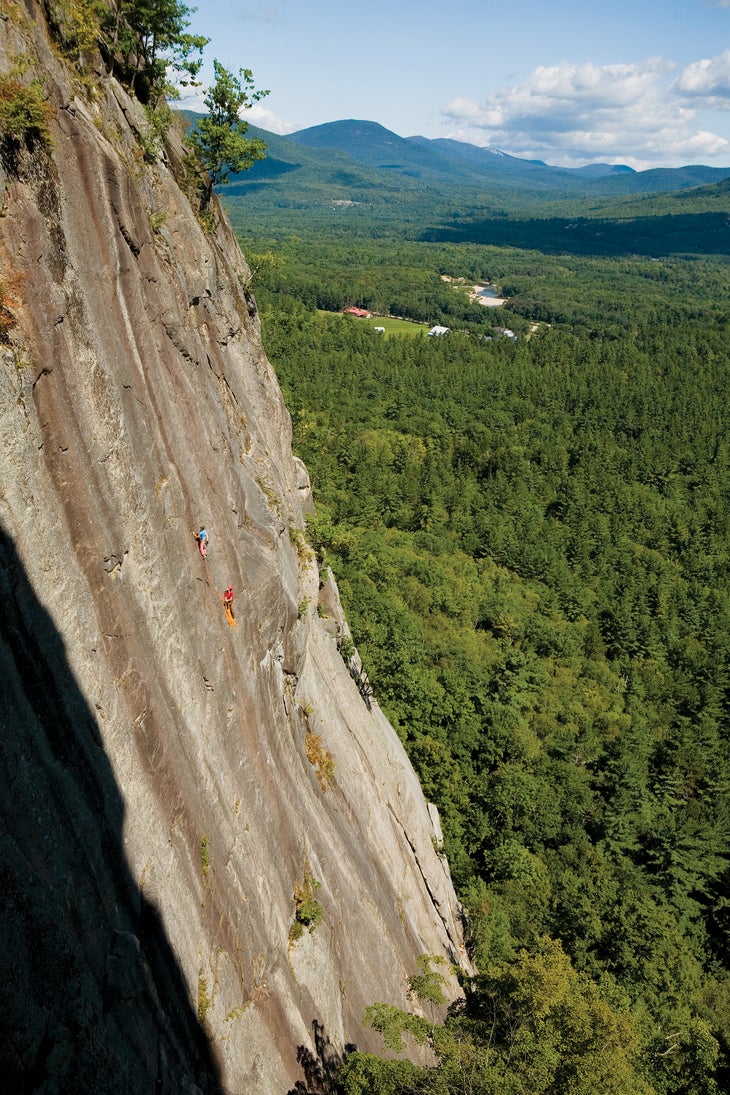 burr090608_090-jm.jpg Leslie Timms NH