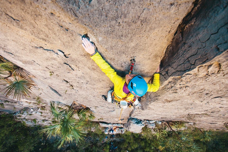 20141229_AGR_ClimbingMagazine_ElPotreroChico_00433_gn.jpg El Potrero Chico Wolf Survive Rock climbing