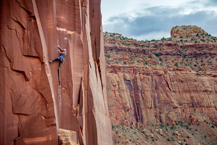 "Brette Harrington Rock Climbing Indian Creek X-tra Lean"