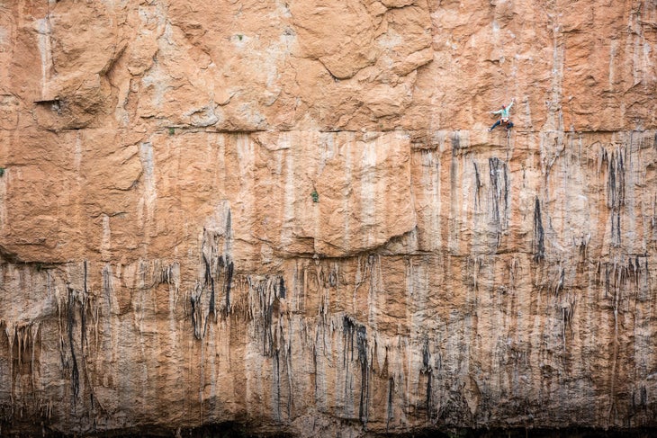 Jon Glassberg Climbing Mag Photo High Res 4-25-16-2-2_gn copy.jpg None