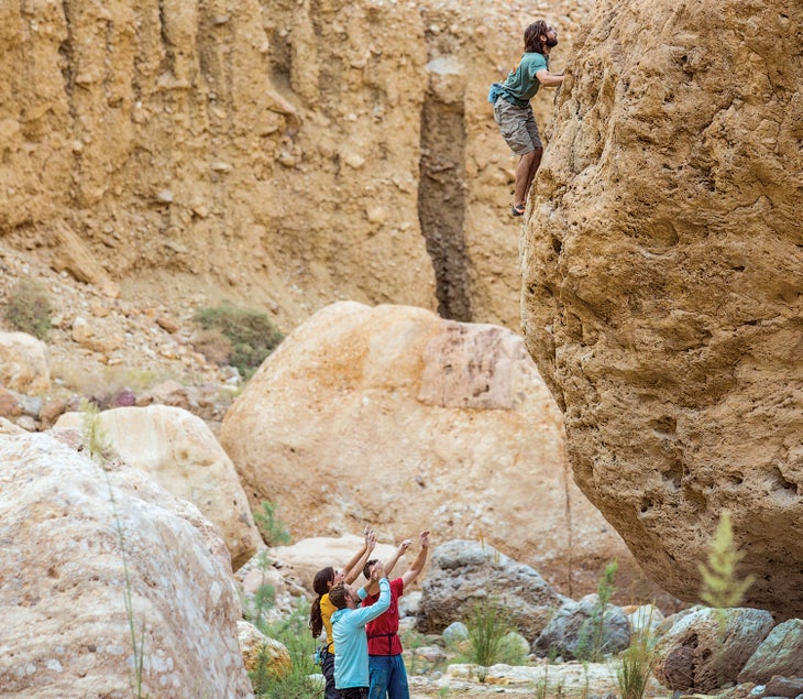 burr110216_367_gn-WEB Highball Bouldering Rock Climbing Funny Unsent