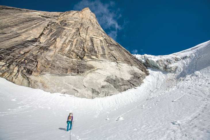 MAS_6714_gn-web Janelle Smiley Middle Triple Peak Alaska Rock Climbing Alpine