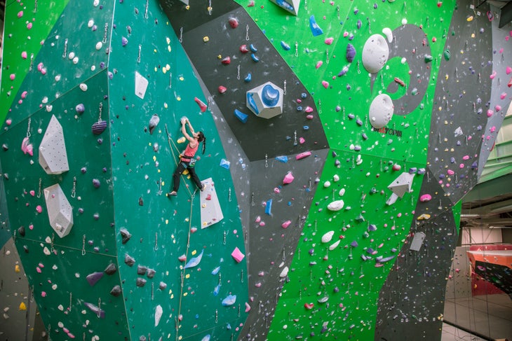 IMG_8096 Nina Williams lead climbing