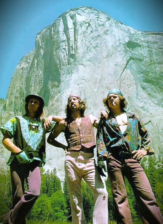 Stone_Masters_in_front_of_El_Capitan-Portail_Alpinisme_et_escalade_01 Billy Westbay Jim Bridwell John Long El Capitan Rock Climbing Yosemite
