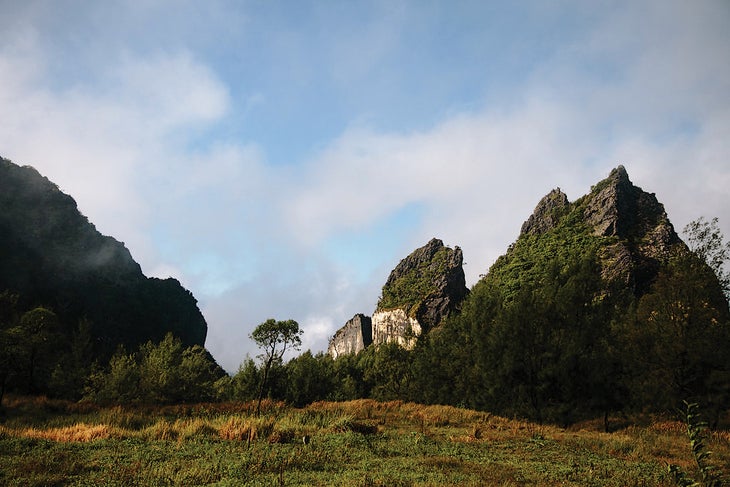 yeehawdonkey_indo_oru_-646_gn-web mined quarried peaks West Timor mountains