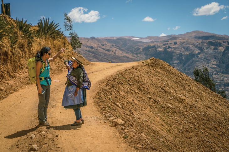 160821_Peru_0250_gn-web Shanjean Lee Quechua Peru Outdoors Ask Directions Climbing Travel