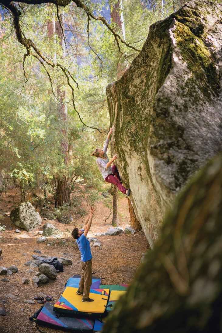 hannahD_gn Hannah Donnelly Bouldering Rock Climbing Comeback Injury