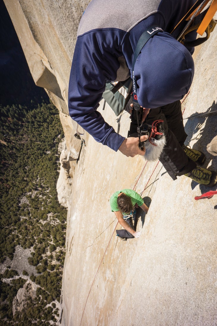 ILPhotoTips Brett Lowell shoots photos Kevin Jorgeson Dawn Wall Photography El Capitan Rock Climbing