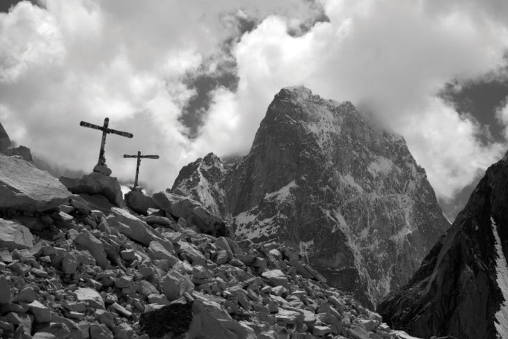 MU6A8630-web memorial kyle dempster scott adamson choktoi glacier pakistan rock climbing alpine