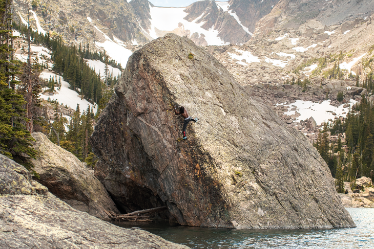 miki solo land scape Mickael Mawem deep water solos on a boulder near Lake Haiyaha in Rocky Mountain National Park.