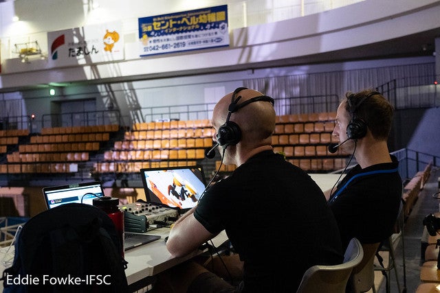 7 Commentators None