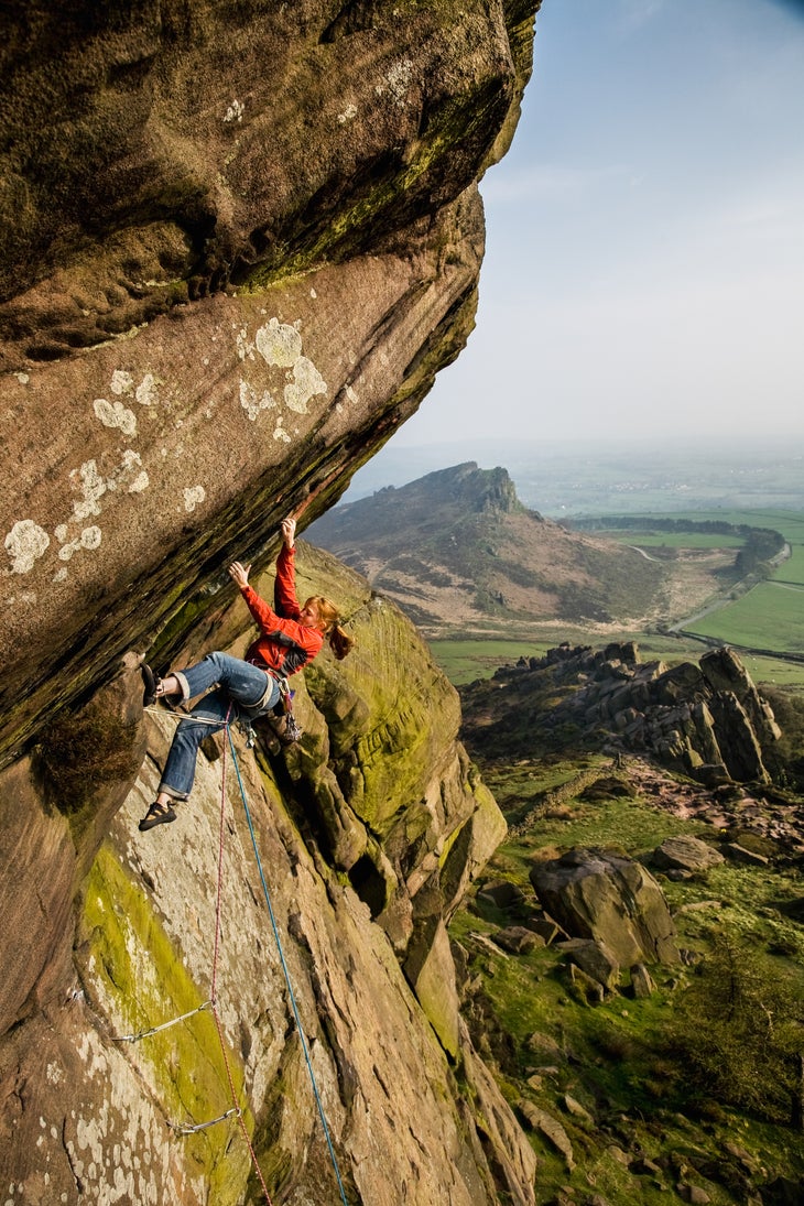 _MG_8140_Roaches A woman on a classic, steep gritstone route