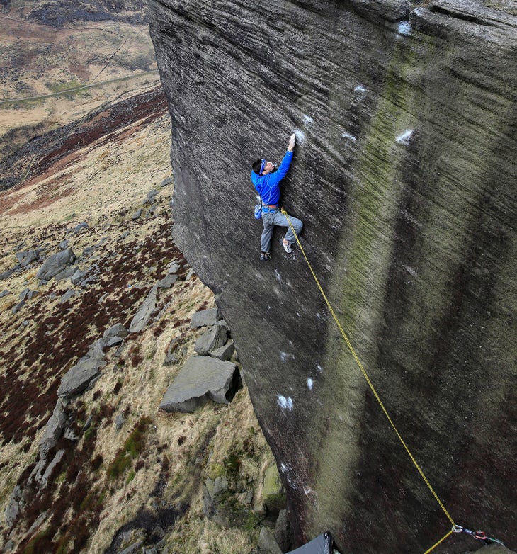_MG_8884_Wimberry_E9 2 A man in a blue coat rediculously run out above his gear on gritstone