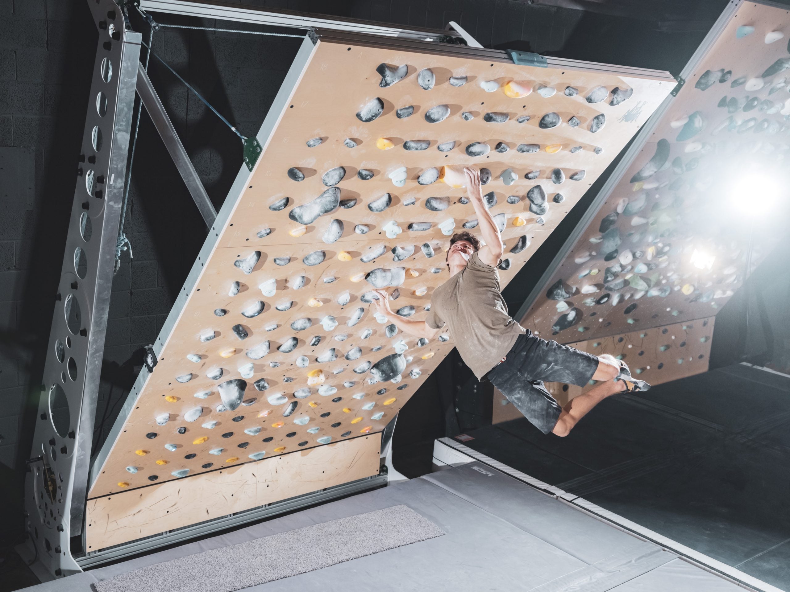 Review The Board Climbing Training Wall Climbing