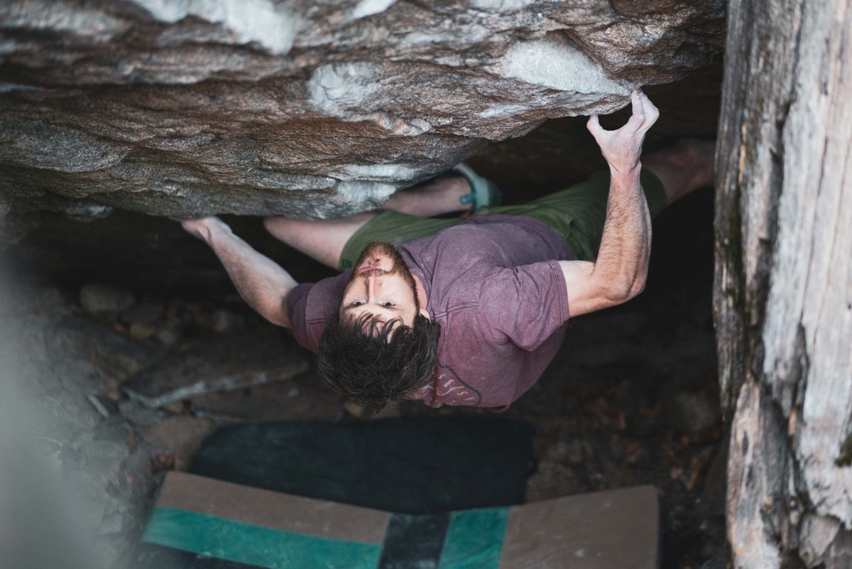 Jimmy Webb and Carlo Traversi Establish Yosemite's Hardest Boulder Problem