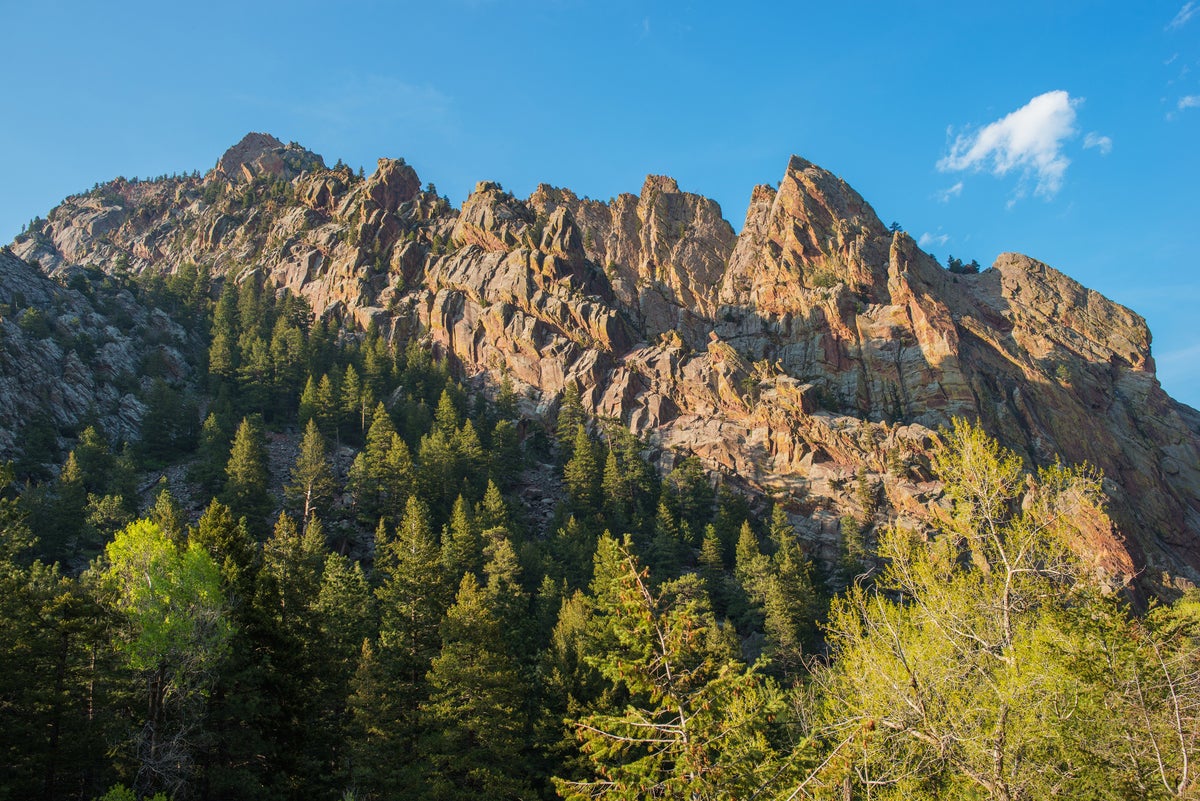 Free Soloing Fatality at Eldorado Canyon