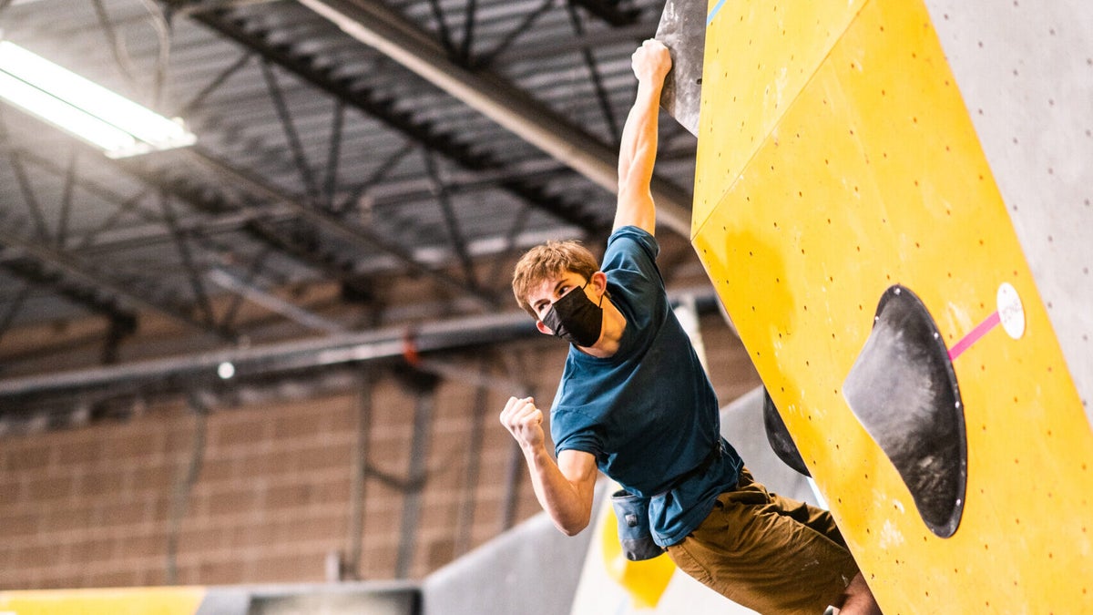A dream year for Olympic Duffy, who defeats the Bouldering national team while Costanza takes the women's title. Analysis and results.