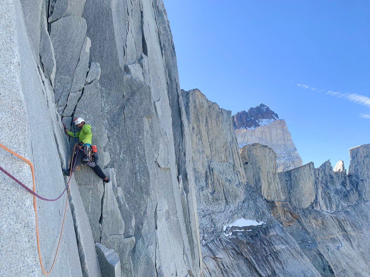 Pepo Jurado on the first ascent of Cuarzo Menguante on La Hoja's East Face.