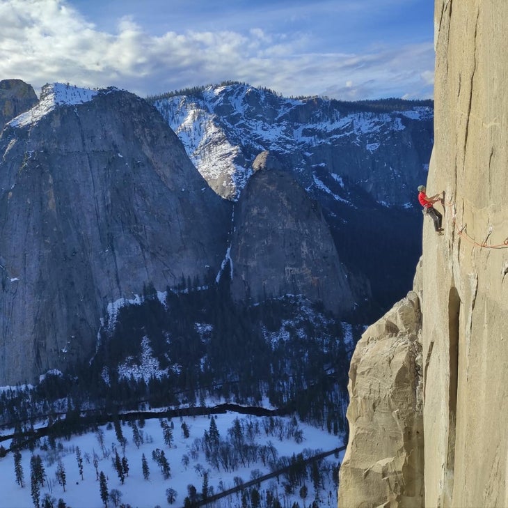 Siebe Vanhee climbs on the Dawn Wall, El Capitan, Yosemite.