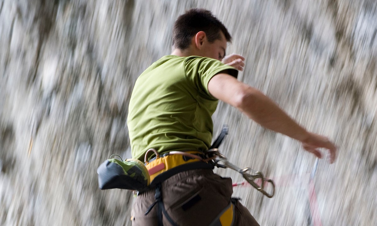 Climbing Accident Belayer's Device Unclipped Itself Climbing