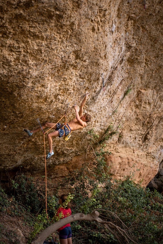 Alex Migos sube 5.15 B Fresh en Margalef, España