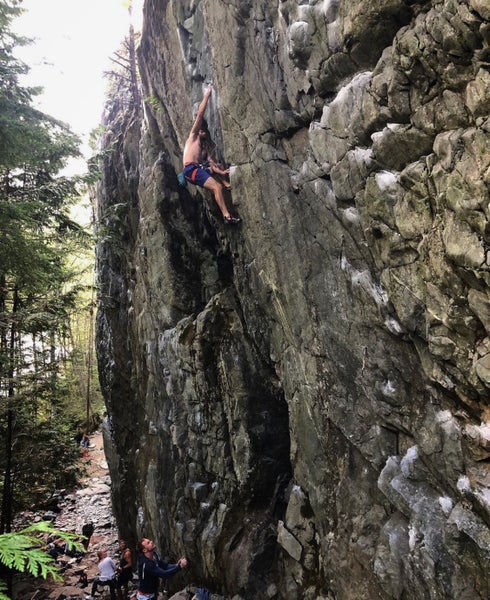 Squamish local Nathan Roberts on Boiler Room (5.12c)