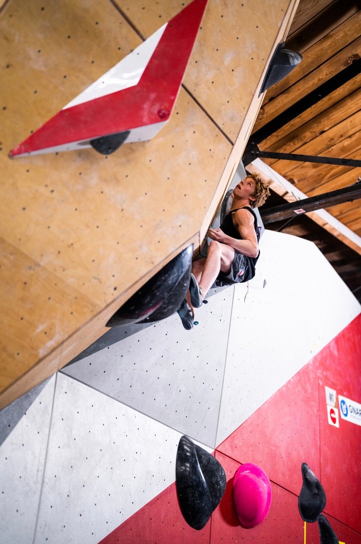 "Bob" Dillion Countryman climbs