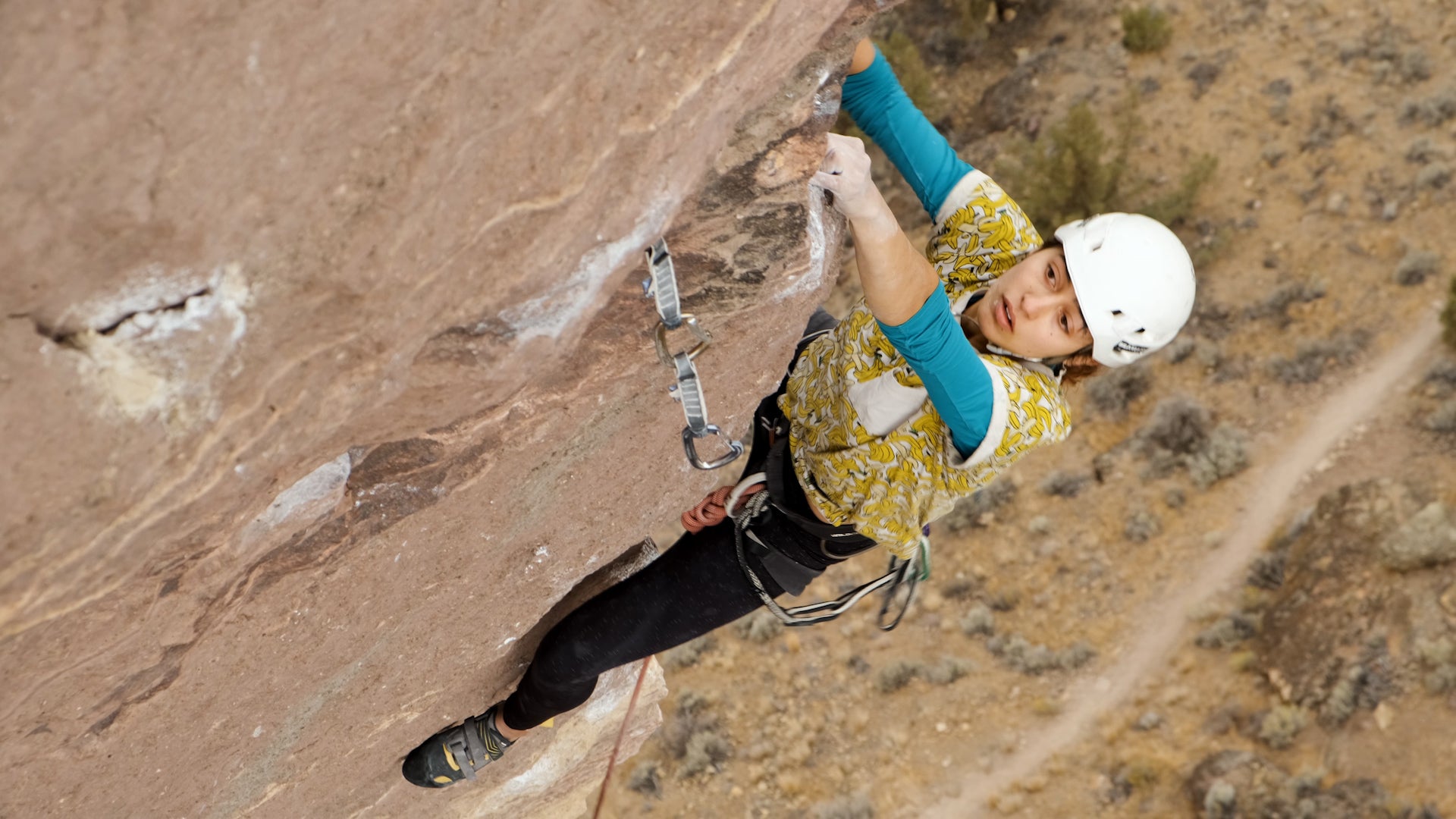 A month ago, Anna Hazelnutt sent another scary one, Spank The Monkey (Full) (5.13d R), in Smith Rock, Oregon.