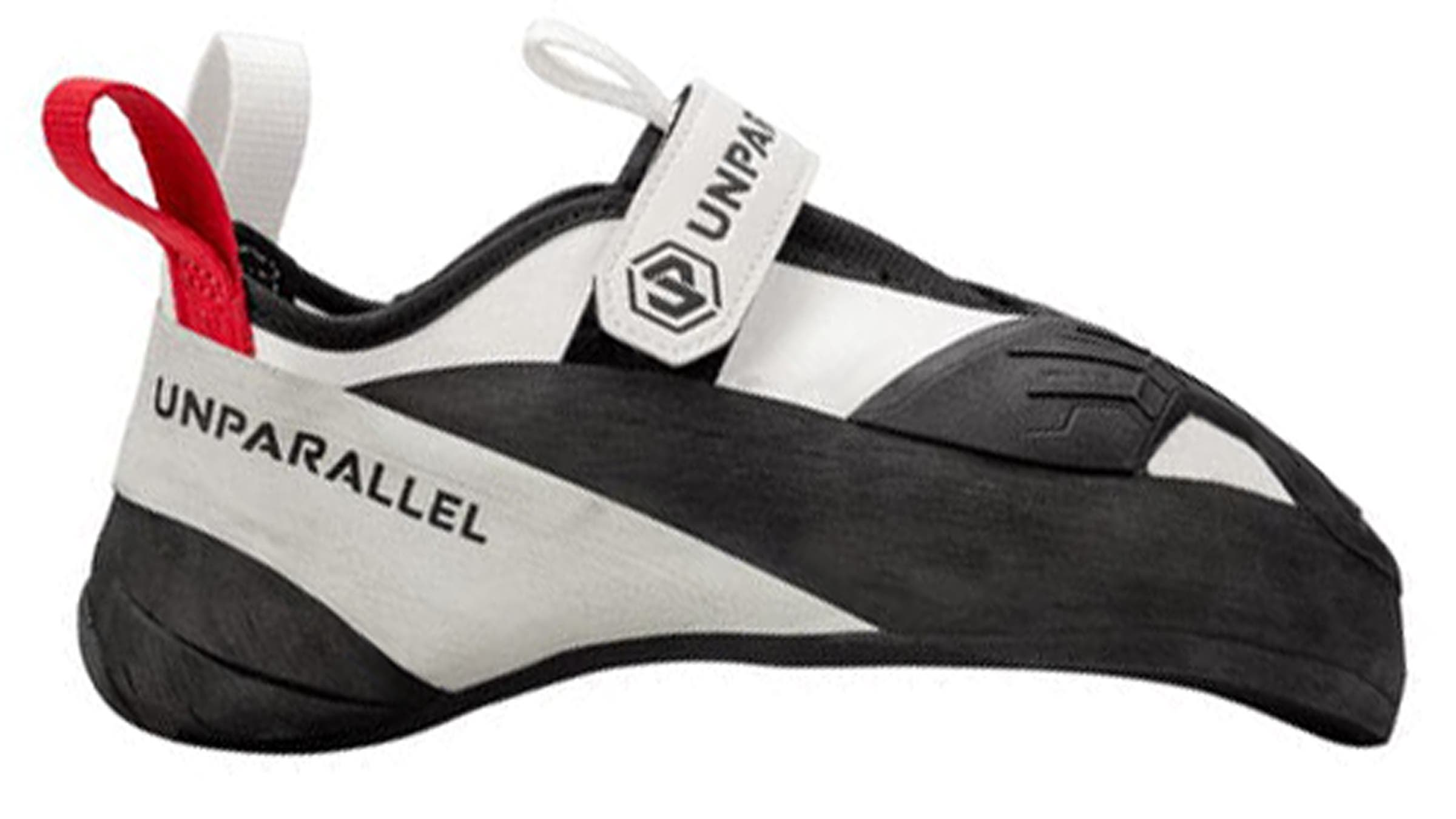 detail of climbing shoe tensioning and midsole