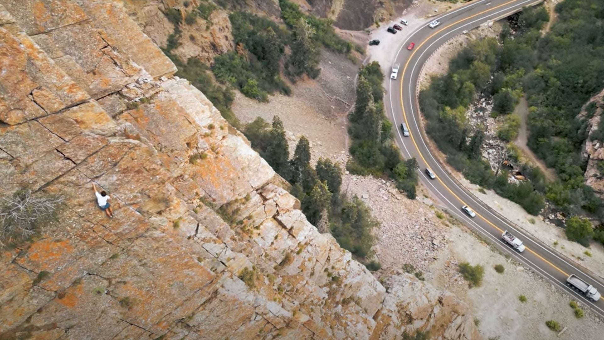 The free solo climber Lincoln Knowles solos a 5.9 multi-pitch.
