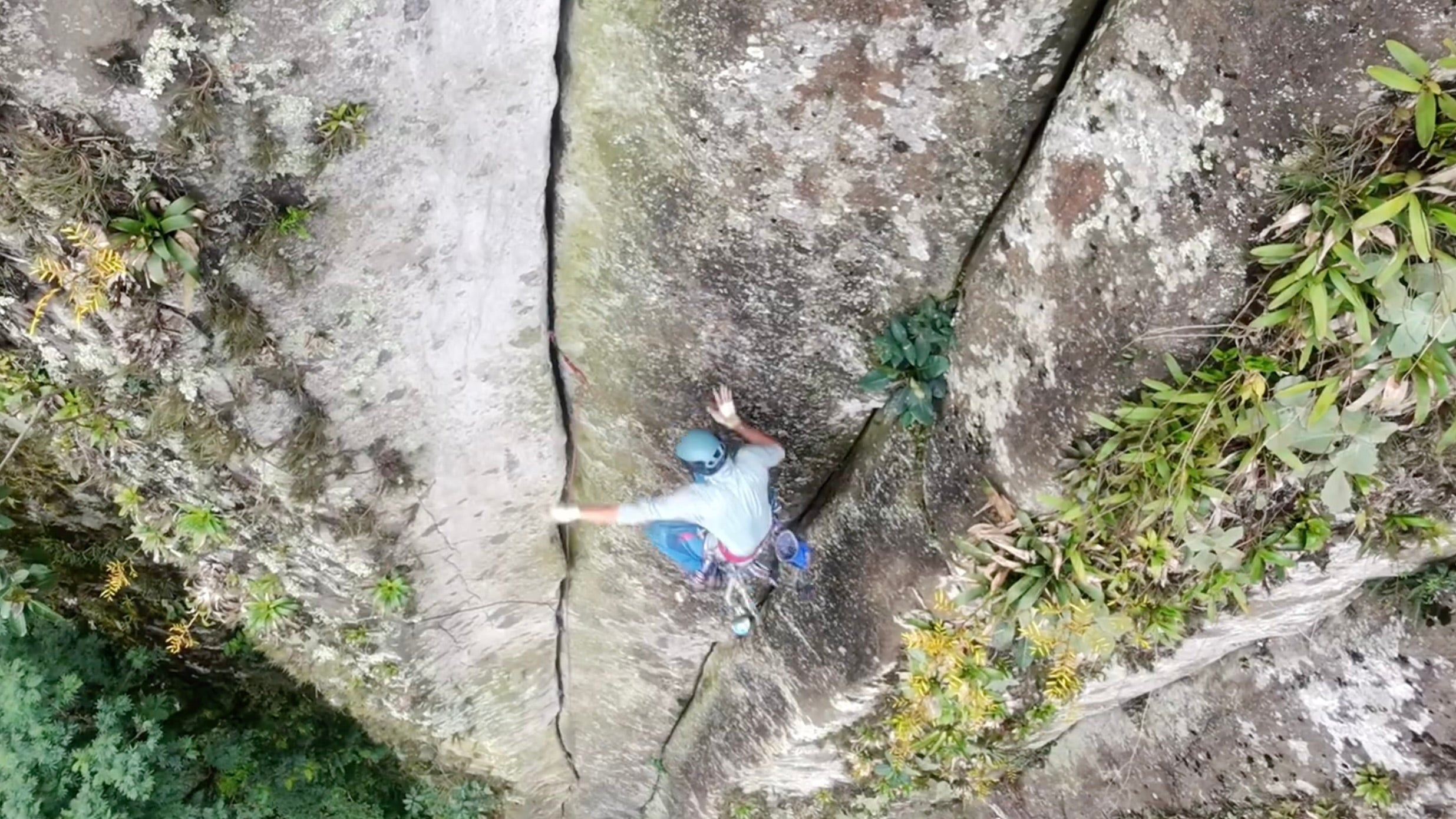 Fenda do Macaco hand crack in Brazil